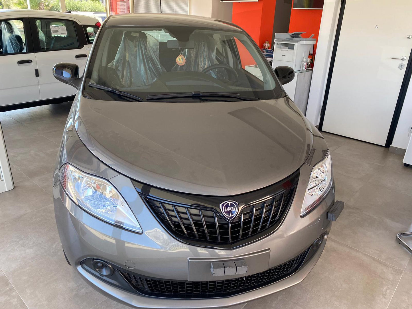 Lancia Ypsilon 1.2 69cv